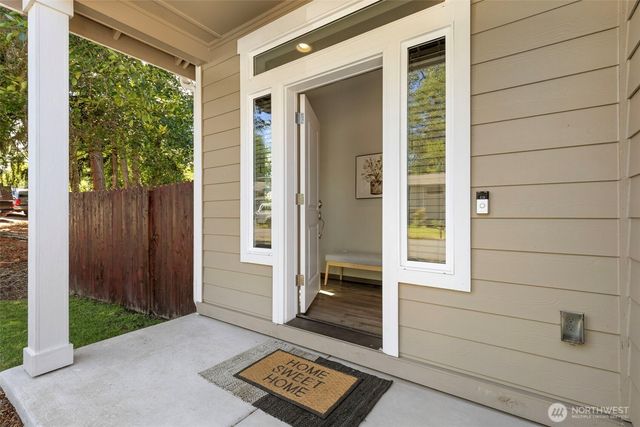 2406 Garfield Place SE, Port Orchard, WA 98366
