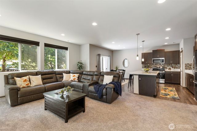 2406 Garfield Place SE, Port Orchard, WA 98366