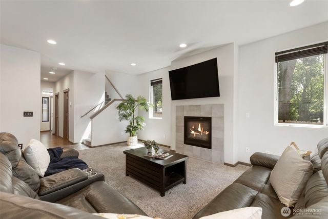 2406 Garfield Place SE, Port Orchard, WA 98366
