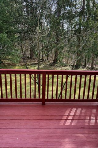 28 Mcintosh Drive 22, Stow, MA 01775