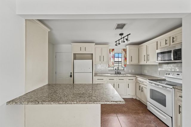 6159 Belmark Street, Houston, TX 77033