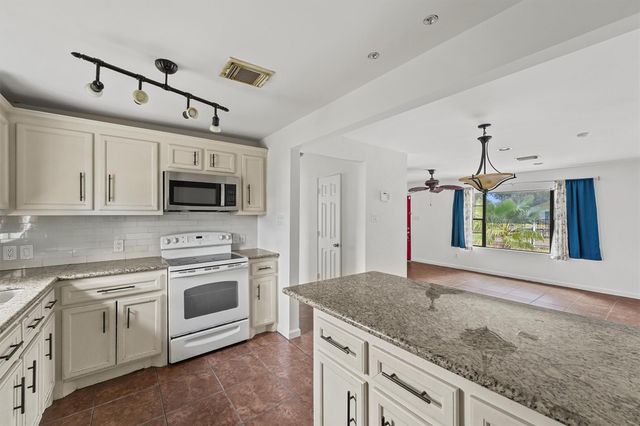 6159 Belmark Street, Houston, TX 77033