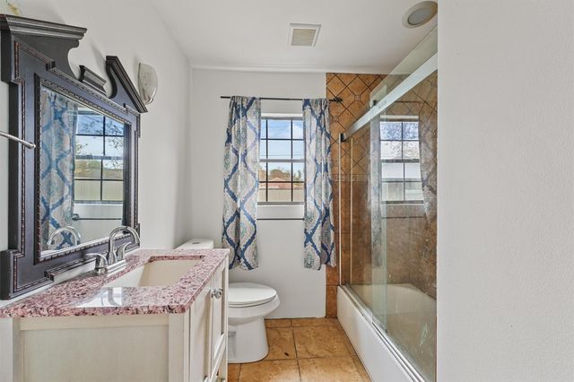 6159 Belmark Street, Houston, TX 77033