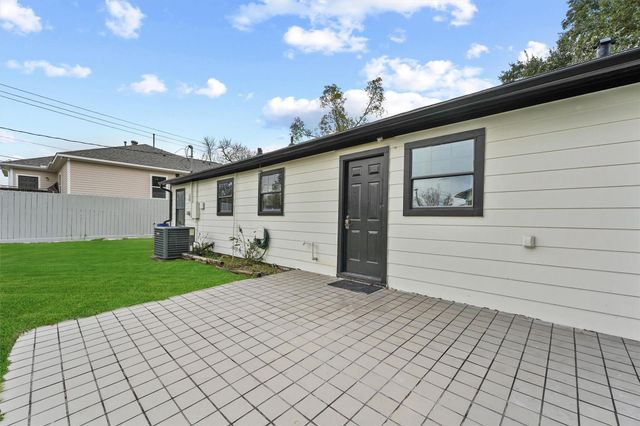 6159 Belmark Street, Houston, TX 77033