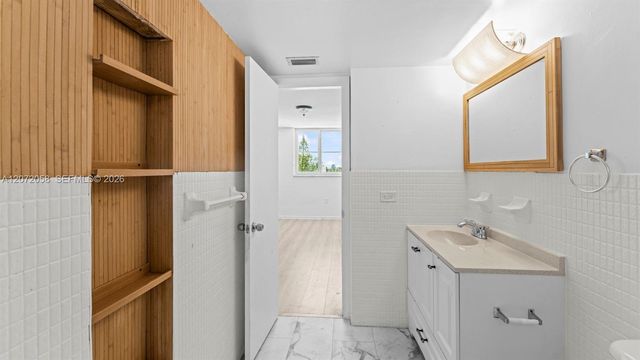 1145 Normandy Drive 505, Miami Beach, FL 33141