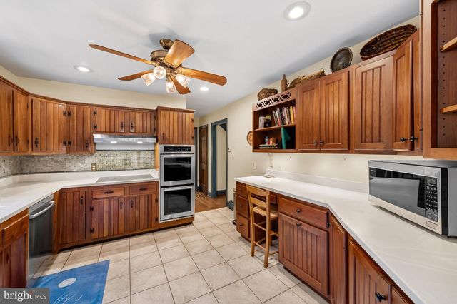9002 MANORDALE, Ellicott City, MD 21042