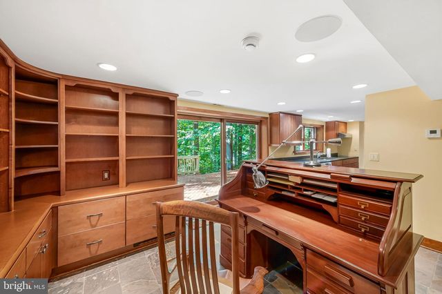 9002 MANORDALE, Ellicott City, MD 21042