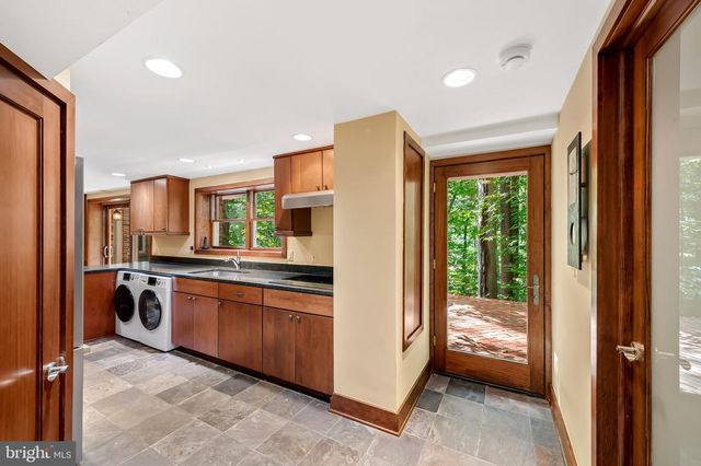 9002 MANORDALE, Ellicott City, MD 21042