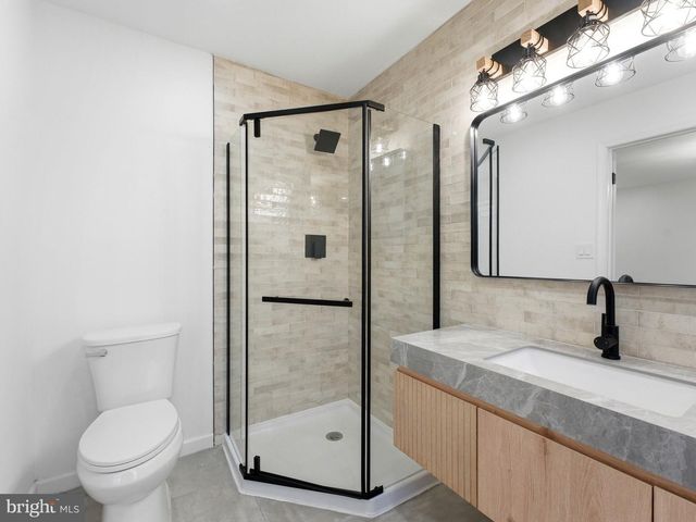 120 WAGONWHEEL CT, Marlton, NJ 08053