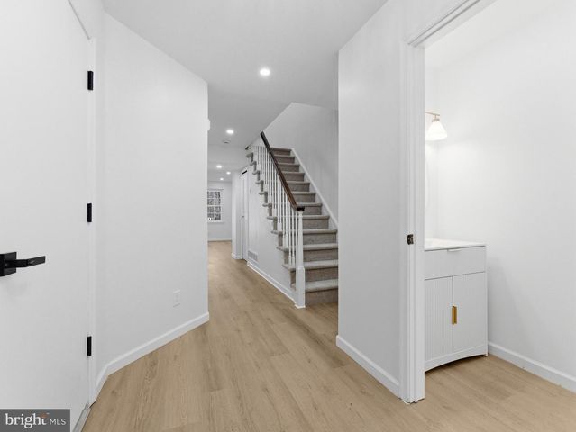 120 WAGONWHEEL CT, Marlton, NJ 08053