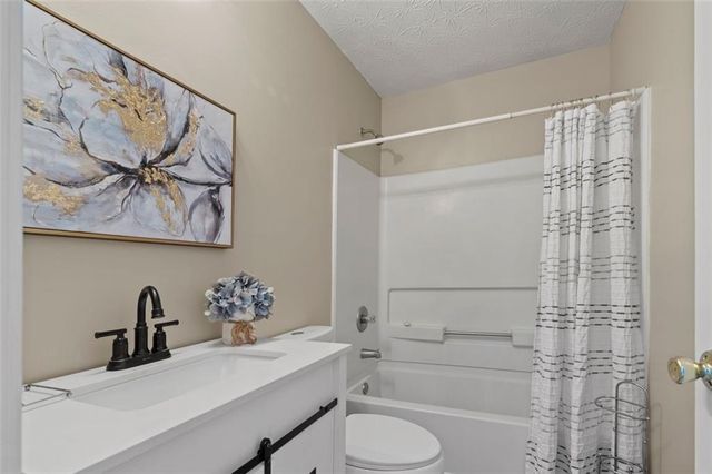 215 Middleton Drive, Covington, GA 30016