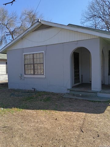 616 SIMS AVE, San Antonio, TX 78225