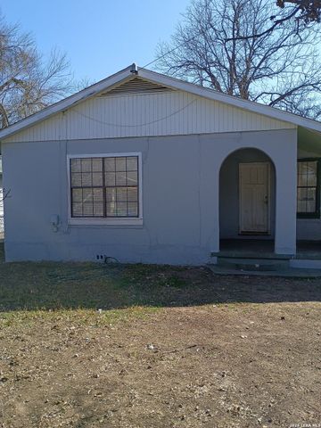 616 SIMS AVE, San Antonio, TX 78225