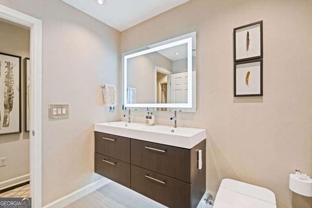 20 Pointe Terrace SE, Atlanta, GA 30339