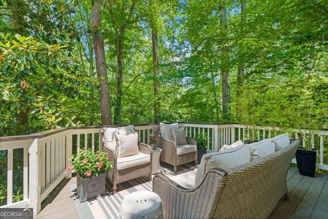 20 Pointe Terrace SE, Atlanta, GA 30339