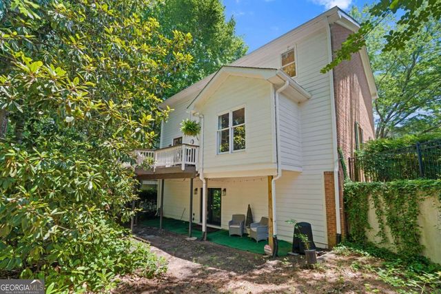 20 Pointe Terrace SE, Atlanta, GA 30339