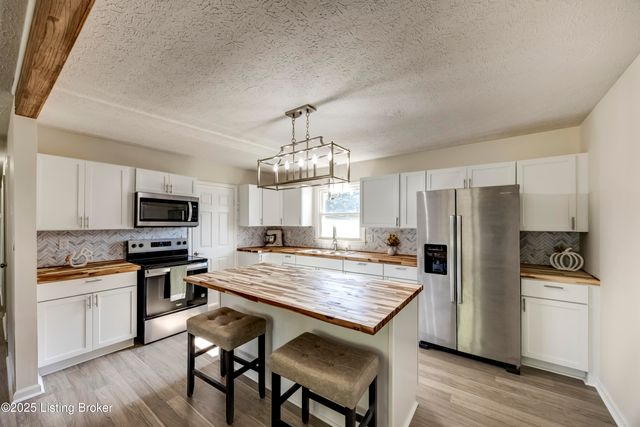 402 Duggins Drive, Elizabethtown, KY 42701