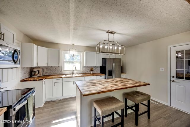 402 Duggins Drive, Elizabethtown, KY 42701