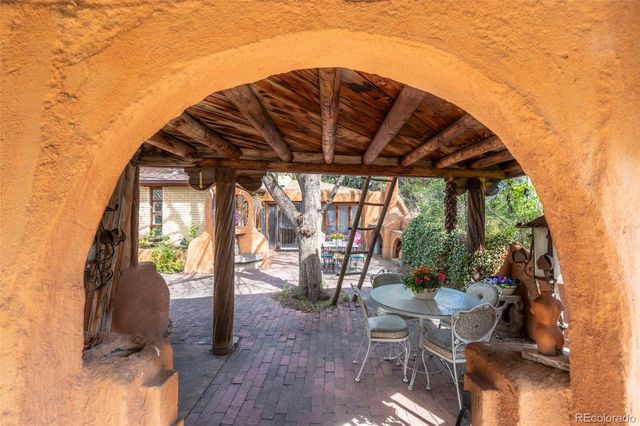 885 Everett Street, Lakewood, CO 80215