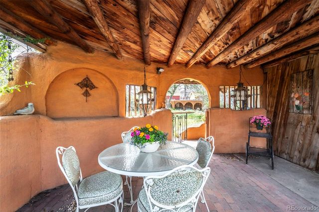 885 Everett Street, Lakewood, CO 80215