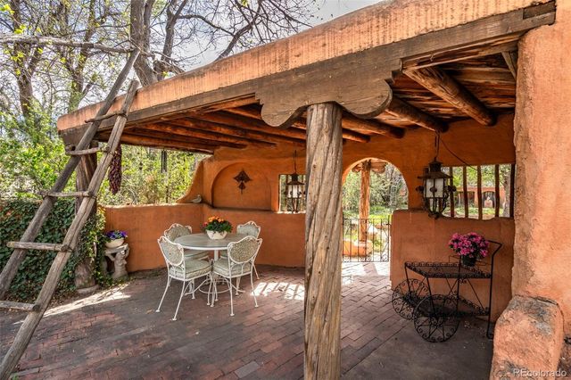 885 Everett Street, Lakewood, CO 80215