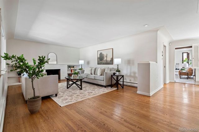 885 Everett Street, Lakewood, CO 80215