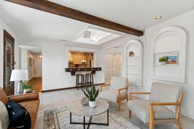 885 Everett Street, Lakewood, CO 80215