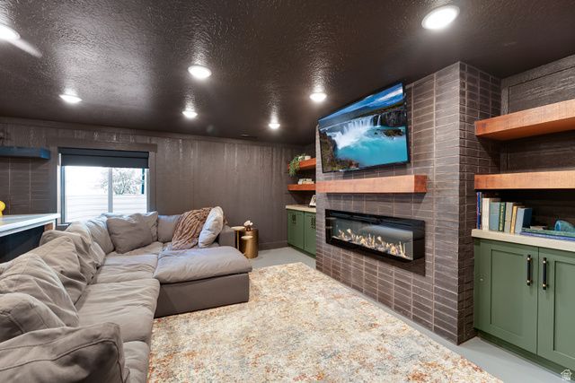 343 RED ROCK DR, Santaquin, UT 84655
