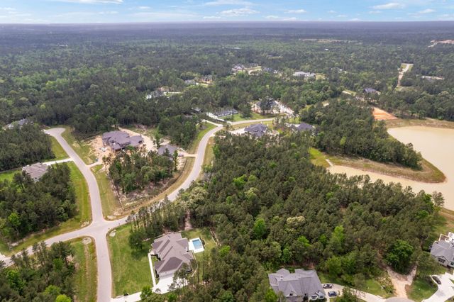 7488 High Meadow Ridge Dr, Montgomery, TX 77316