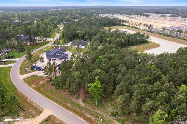 7488 High Meadow Ridge Dr, Montgomery, TX 77316