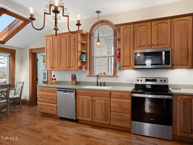 920 Pennsylvania Avenue, Bristol, TN 37620