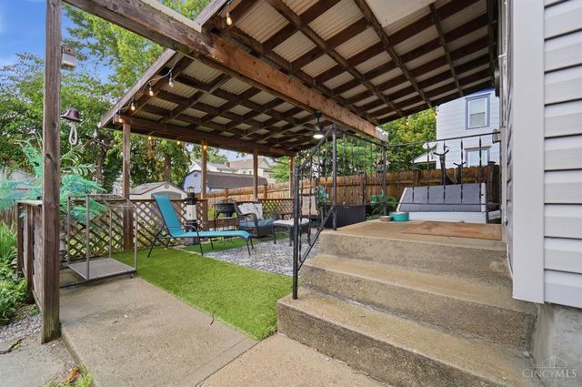 5113 Globe Avenue, Norwood, OH 45212