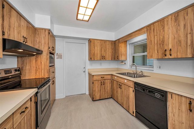 1338 HAMLIN DRIVE, Clearwater, FL 33764