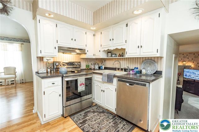 378 Bangor Junction, Washington Twp, PA 18013