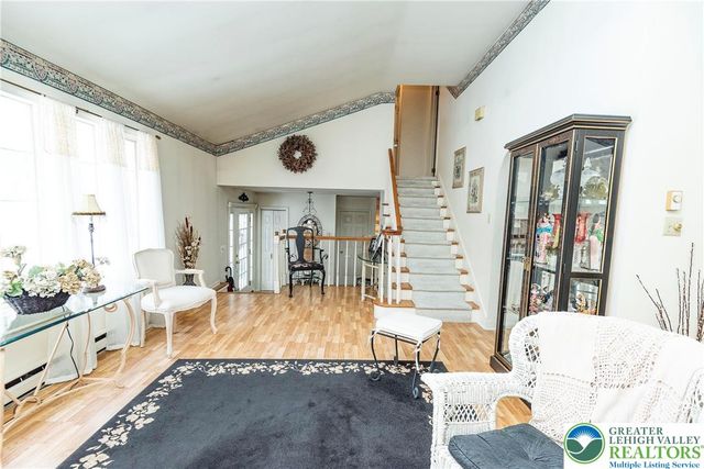 378 Bangor Junction, Washington Twp, PA 18013