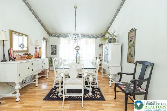 378 Bangor Junction, Washington Twp, PA 18013