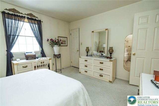 378 Bangor Junction, Washington Twp, PA 18013