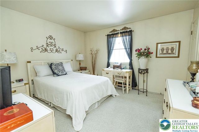 378 Bangor Junction, Washington Twp, PA 18013