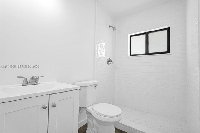 13210 Memorial Hwy 204, North Miami, FL 33161
