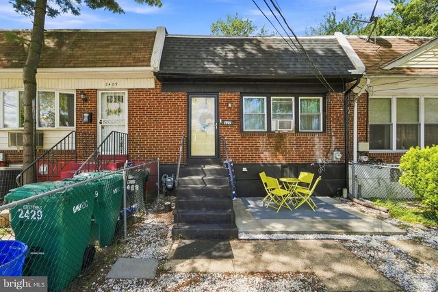 2427 S 12TH ST, Camden, NJ 08104