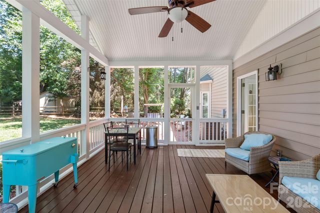 8906 Glade Court, Huntersville, NC 28078