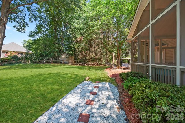 8906 Glade Court, Huntersville, NC 28078