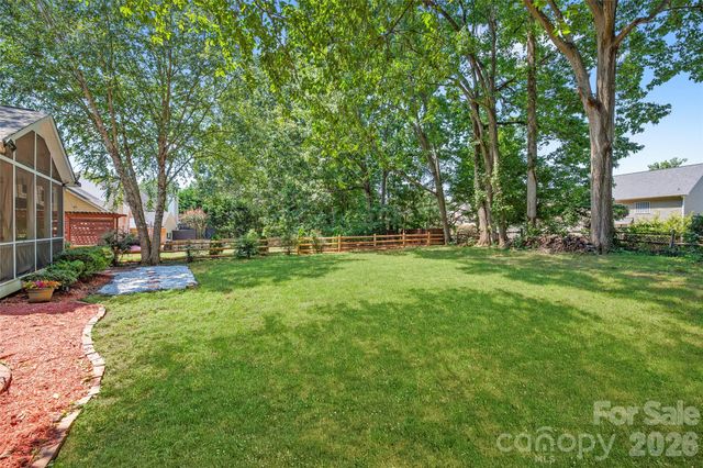 8906 Glade Court, Huntersville, NC 28078