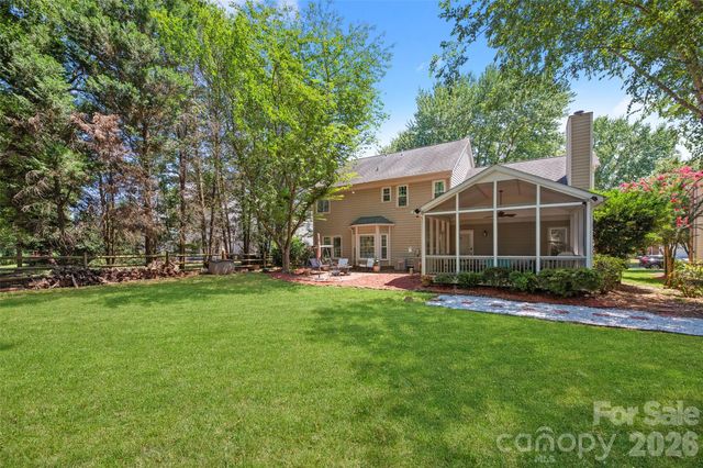 8906 Glade Court, Huntersville, NC 28078