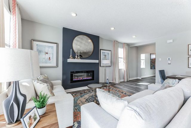 6638 208th Street W, Farmington, MN 55024