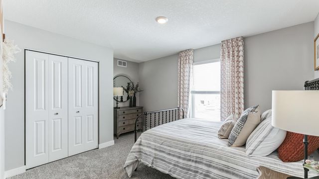 6638 208th Street W, Farmington, MN 55024