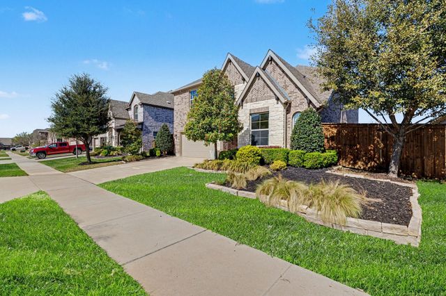 1604 Eleanor Drive, Fort Worth, TX 76052