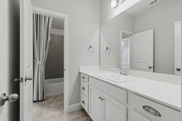 1604 Eleanor Drive, Fort Worth, TX 76052