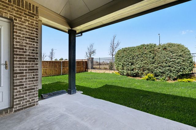 1604 Eleanor Drive, Fort Worth, TX 76052