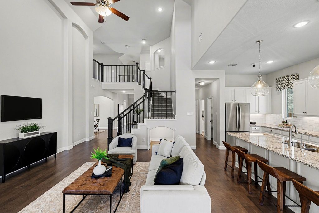 1604 Eleanor Drive, Fort Worth, TX 76052